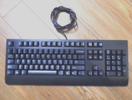 Genuine Lenovo Black Wired USB 104 Key Keyboard Model SK-8827 FRU 00XH688 - £19.66 GBP