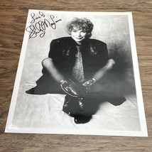Vintage Shirley MacLaine Autographed 8X10 Picture Steel Magnolias Illusi... - $225.12 MXN
