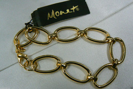 Brand new with tag signed Monet Gold Tone Metal oval link Bracelet 8&quot; long - £28.69 GBP