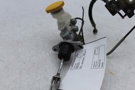 Clutch Master Cylinder 2.0L Turbo Thru 9/01 Fits 02 IMPREZA 75702 image 3