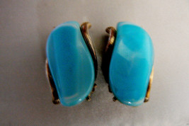 Vintage Aqua Blue Thermoset Silver Tone Clip On Earrings - £24.93 GBP