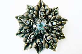 Fantastic Gold Tone Metal Auroral Borealis Crystal Burst  Star Flower Pin Brooch - £33.56 GBP