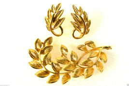 Vintage Napier signed Gold Tone Metal floral leaf Pin Brooch & Earrings - $47.20