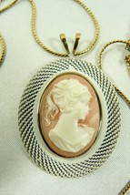 Pcraft VTG Gold tone metal chain Oval white enamel mesh cameo pendant necklace - £57.41 GBP