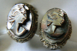Vintage Oval Silver Tone Mother Of Pearl Face Cameo Clip On Earrings - £26.43 GBP