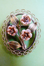 Vintage Krementz Gold Tone Metal Signed Oval filigre rose flowers pin brooch - £39.50 GBP