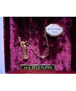 Vintage Statue of Liberty New York City Lapel Pin 2 Piece Enamel 14K gol... - $21.36 CAD