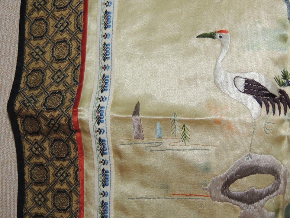 Chinese Silk Embroidery 12" Panel Tapestry Brocade Frame crane Vintage / Antique Item image 7