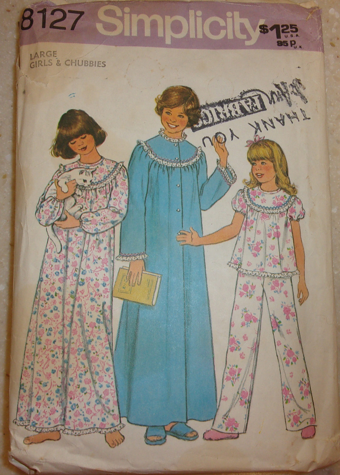 Simplicity Girls’ & Chubbies’ NIghtgown Pajamas & Robe Size Large #8127 - $5.99