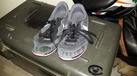 EUC EXCELLENT Nike Dual Fusion Waffle Outsole Athletic Shoes women's 9 4... - $17.92