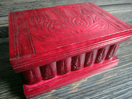 Wooden Top Secret Unique Secret Cosmetic Puzzle Top In Box Made In Romania Red - £39.54 GBP