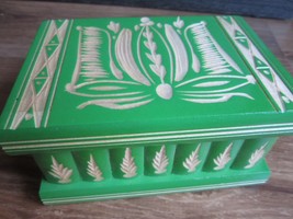 Unique Handcrafted Natural Wood Jewelry Keepsake Trinket Box Light Green... - $69.81
