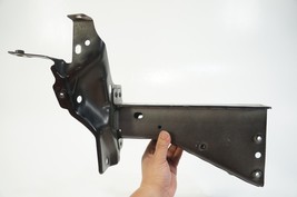 07-2011 jaguar xk driver left lh side headlight mounting fender support bracket - £139.88 GBP