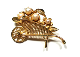 Vintage Gold Color BROOKS faux Pearl Wheelbarrow 1 &amp;1/2&quot;  BROOCH, signed - £12.48 GBP