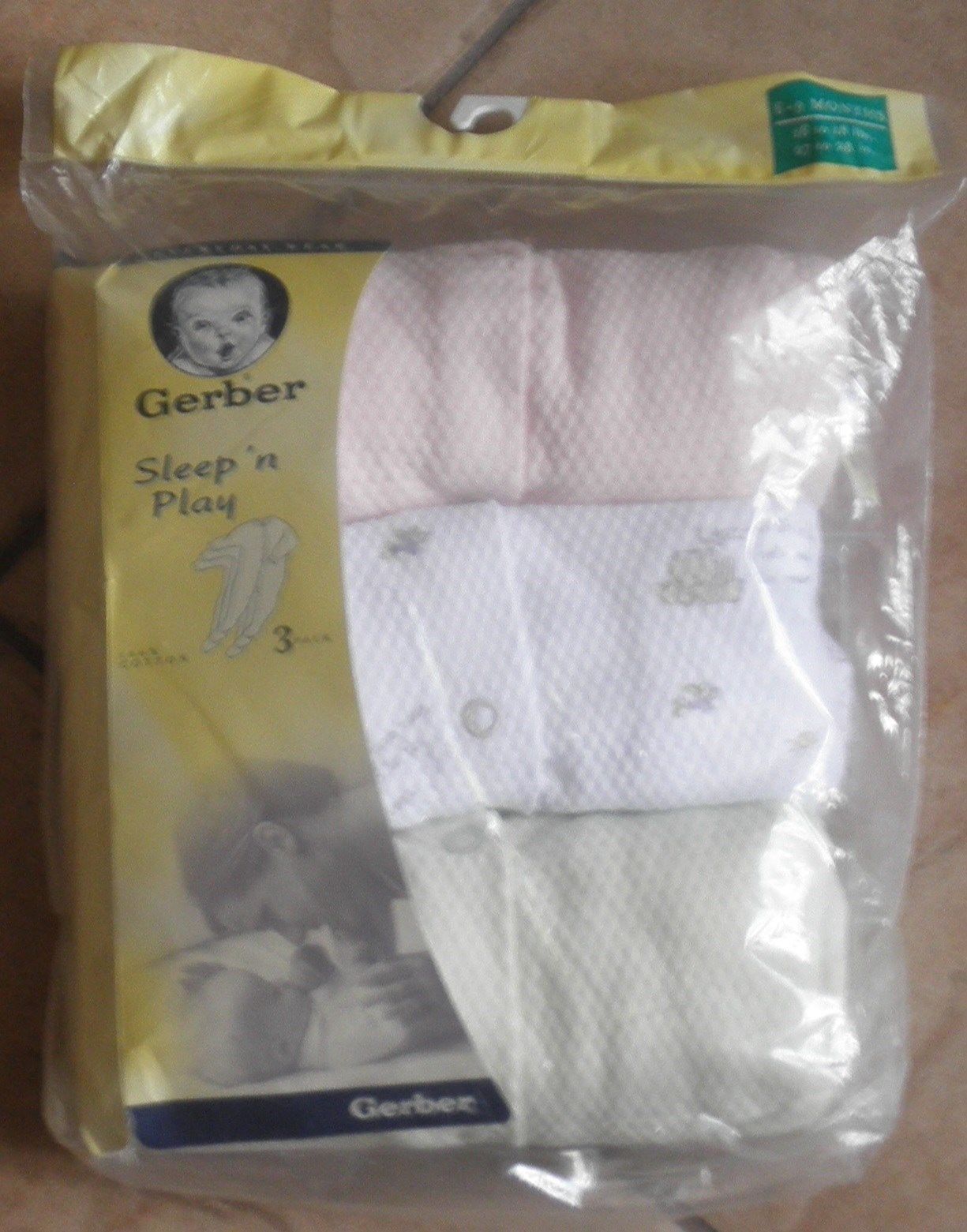sleep and play outfit baby 3 by gerber 6 to 9 months new in sealed package - £10.36 GBP