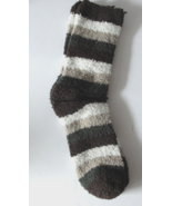 Womens Soft Cozy Fuzzy Polyester Socks Size 9-11 Tri-colored Striped - £3.72 GBP