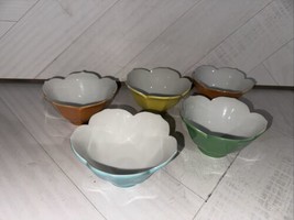 Vintage Mid Century Japanese Lotus Petal Bowls Lot Of 5 Made in Japan 4.5” - £26.70 GBP