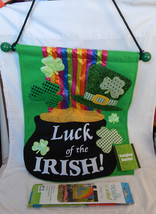 St. Patricks Day Luck Irish Hanging Banner 19&quot; x 14&quot; Design In Wind Gard... - £6.17 GBP