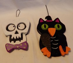 Halloween Decor Glitter Wooden Owl &amp; Skull Celebrate It 5&quot; x 6&quot; x 3/4&quot; Thick 38P - £7.90 GBP