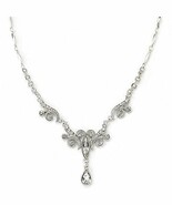 15&quot; Adjustable Silver Tone Necklace With Crystals Inset in Chain And Pen... - $54.33 CAD