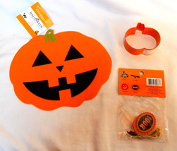 Halloween Celebrate It Silicone Pumpkin Trivet 9&quot; &amp; Treat Toppers Cookie... - £7.76 GBP