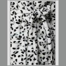 Thick Fleece Black and White Leopard Bath Lounger Robe With Belt Front Pockets image 3