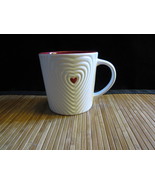 2008 Starbucks White Embossed Rippled Red Heart Valentine Coffee Mug Tea... - €21,86 EUR