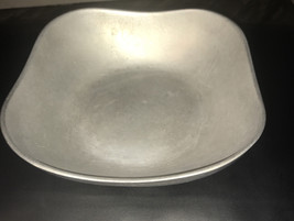 Vintage Wilton Mount Joy, Columbia PA USA - 9” Serving Fruit Bowl BWP Pewter - £10.30 GBP