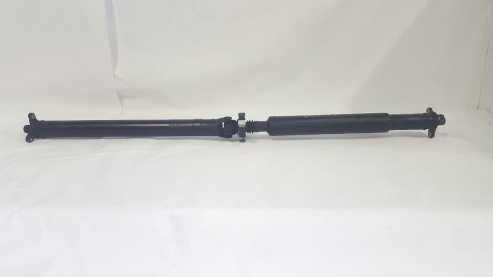 Rear Drive Shaft OEM Hyundai Genesis 09 10 11 12 PN 49300-2M25290 Day Wa... - $48.46