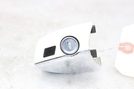 12-13 MERCEDES-BENZ E350 Driver Door Key Lock Mechanism F360 image 2
