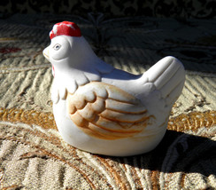 Retro Bisque Chicken Salt Shaker - Cold Painted - Handcrafted - Vintage Hen or R - £3.34 GBP