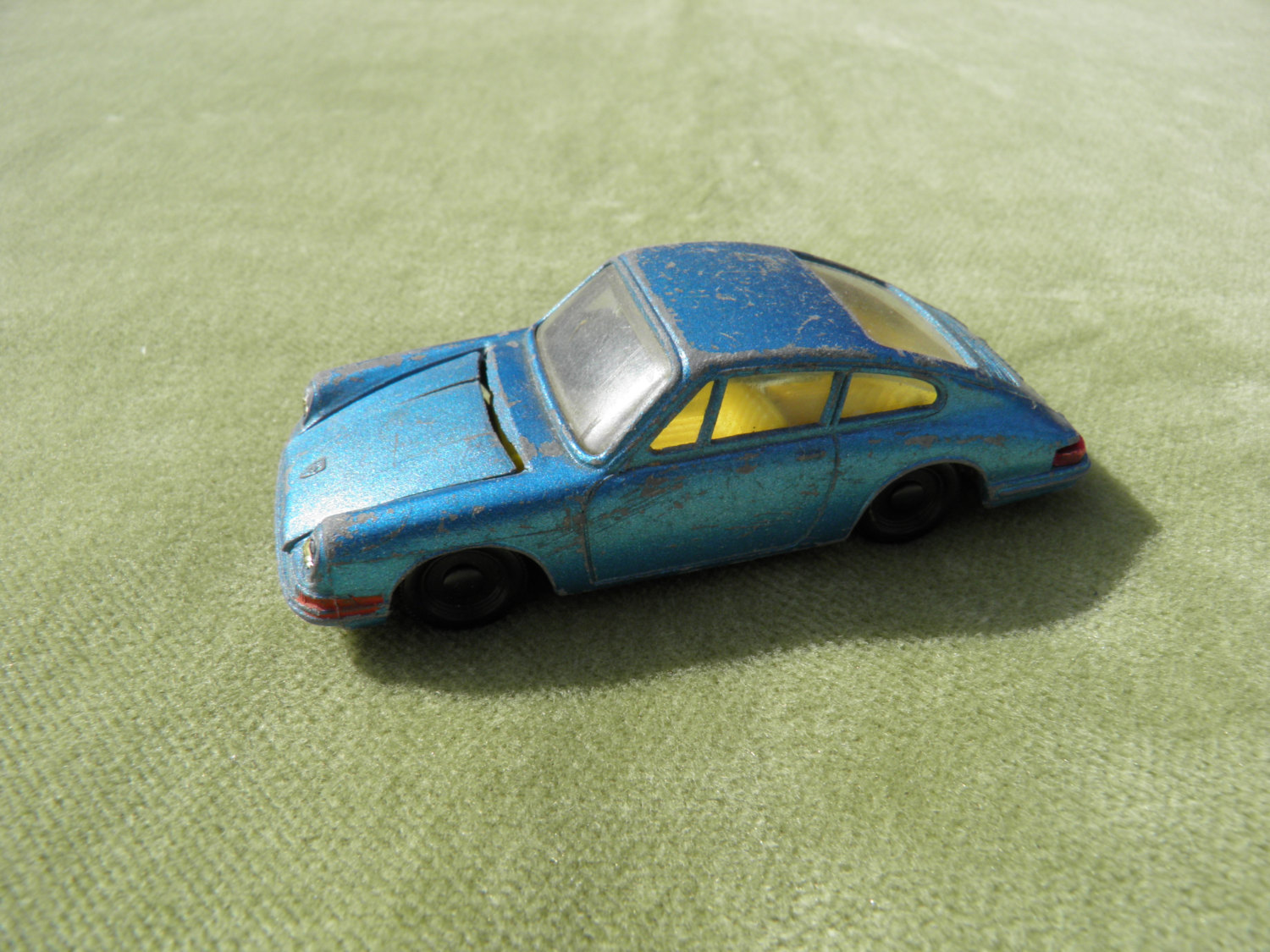Porsche 901 1963 'Quickblau' Blue MiJo Exclusives | Mini GT