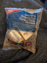 Leviton Grounding Armored Plug Commercial Grade - Sealed In Plastic NEW - $55.43 MXN