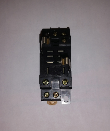 Omron Relay Socket PTF08A-E - $3.25