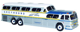 Corgi Greyhound Bus Scenicruser Chicago 1:50 SCALE w/ID Card &amp; Mirrors NIB - $59.35