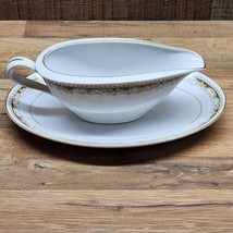 Queen Anne Signature Collection Fine China Gravy Boat And Underplate - Japan - £19.53 GBP