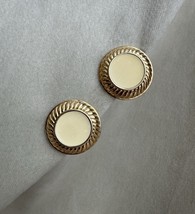 Vintage Monet Clip Earrings Gold White Round - $519.14 MXN