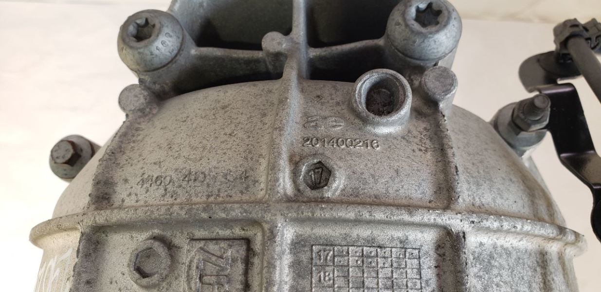 2018 Maserati Levante OEM Rear Carrier Differential Assembly Item image 9