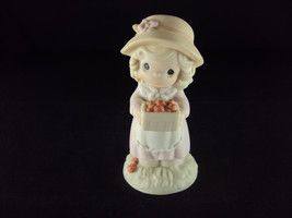 Precious Moments Figurine 1395513, You're The Berry Best, No Mark - £15.59 GBP