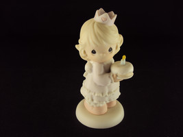 Precious Moments Figurine 139556, Birthday Wishes WIth Hugs &amp; Kisses, No Mark - £15.94 GBP