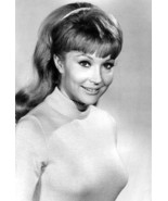 FRANCINE YORK 1968 IT TAKES A THIEF b/w 7x10 sweater girl portrait - $152.40 MXN