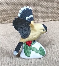 Vintage Homco Porcelain Goldfinch Yellow Bird Figurine On Snow Holly Base - £4.77 GBP