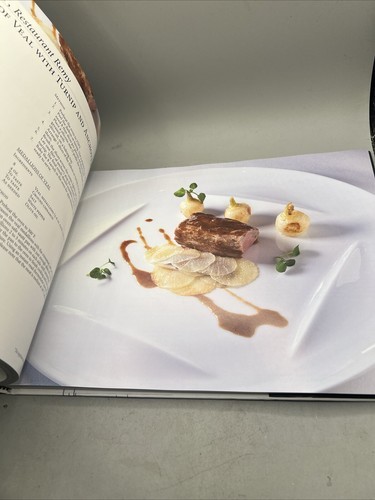 MASTER CHEFS OF FRANCE ~ MAITRES CUISINIERS ~ 2017 ~ THE COOKBOOK ~ Item image 15
