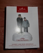 HALLMARK 2022 CHRISTMAS VACATION AUDREY AND RUSS GRISWOLD ORNAMENT New i... - $28.95