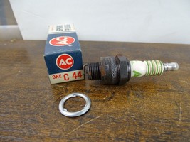 Original Genuine AC Delco C44 NEW OLD STOCK VINTAGE ANTIQUE - $4.99