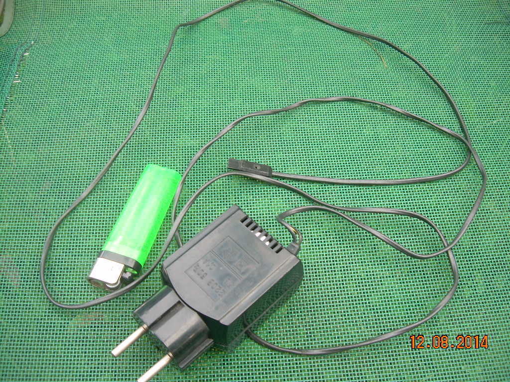 L221 Vintage Soviet Russian Ussr Elektronika D2-10M Calculator AC Charge... - $16.82