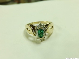 Vintage 10k Yellow Gold &amp; .20ct Marquise Emerald Ladie&#39;s Ring Sz 6.5 IK CR Mark - £79.92 GBP