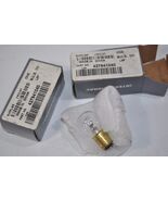 Lot of 2 NEW International Navistar Replacement Bulbs Part# 427941040 - €10,99 EUR