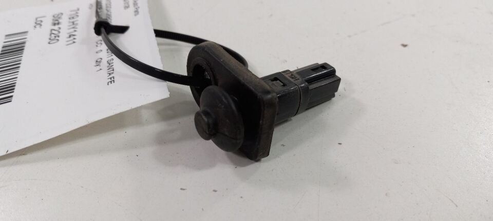 Santa Fe Door Ajar Switch Door Open Dome Light Switch 2010 2011 2012Insp... - $11.21
