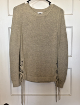 Old Navy Women&#39;s Sweater in Beige Size SP - $20.10